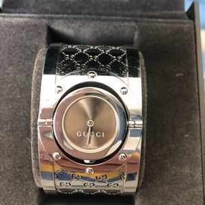 Gucci watch